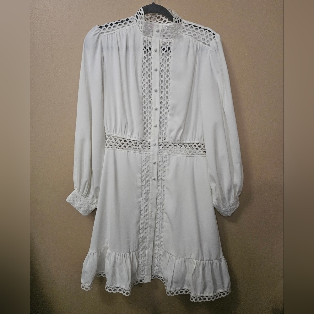 NWT JDO Couture Women's High Nech White Dress Size L Embroided Cutouts